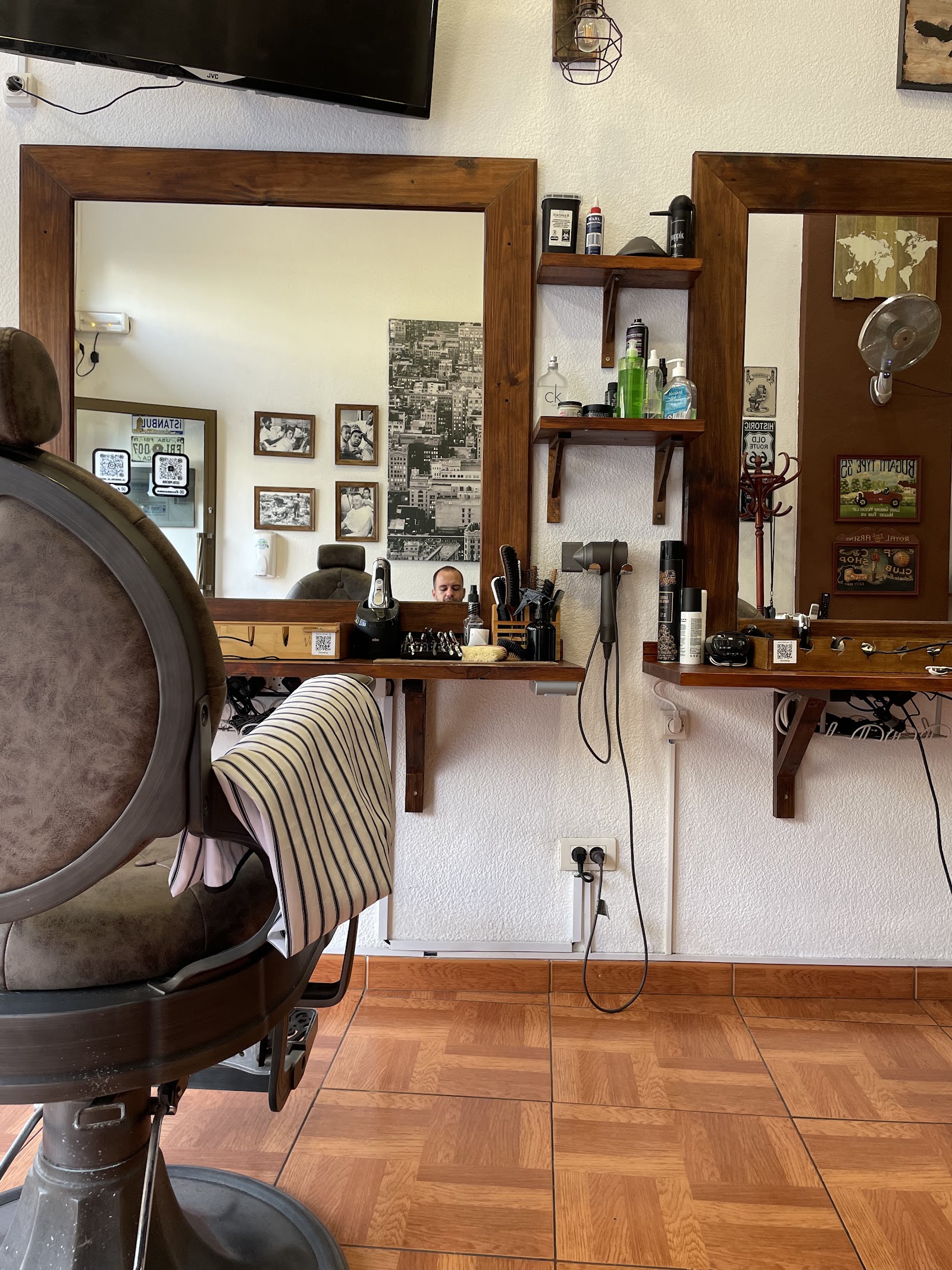 Etoile Barber Shop — Lancy